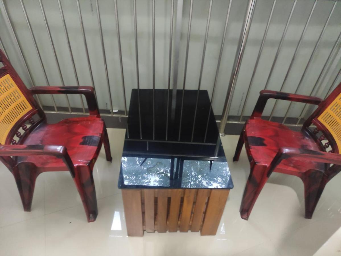 Pms Dhabi Residency Hotel Kottakkal Bagian luar foto